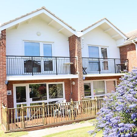 Corton Retreats At Waterside Park别墅 外观 照片